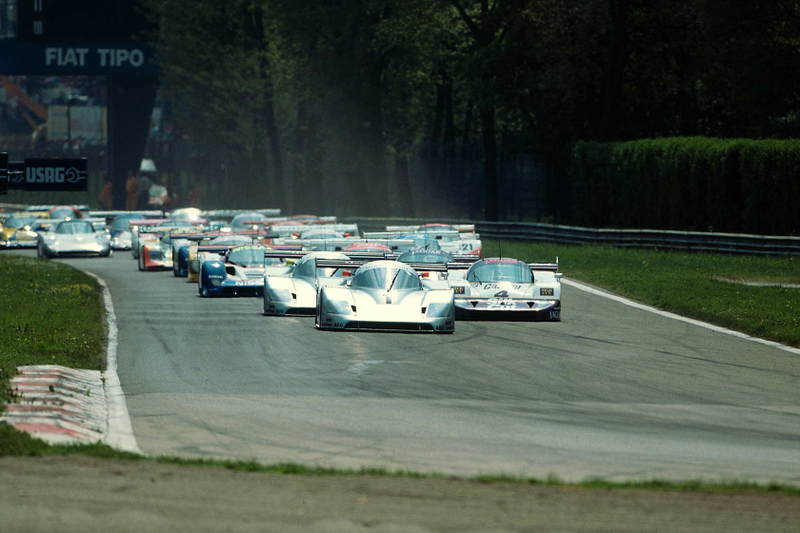 Illustration for article titled Mercedes-Benz Sauber C291 photodump